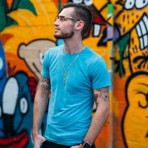 Meet your Posher, Carter